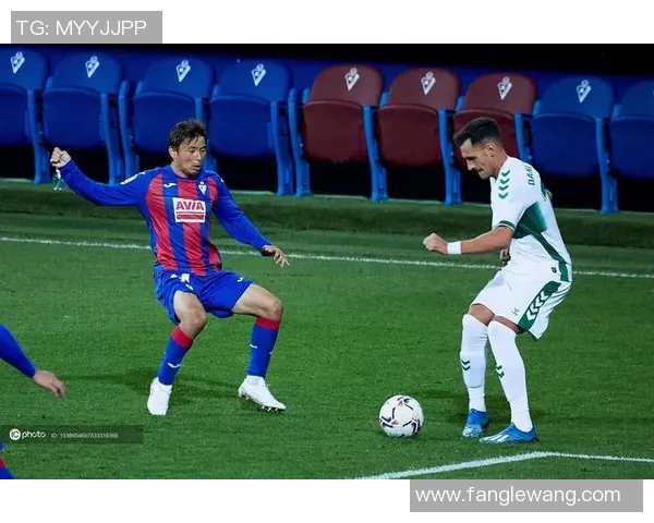 埃瓦尔与埃尔切对决前瞻分析及双方近期状态评估 埃瓦尔与埃尔切对决前瞻分析及双方近期状态评估